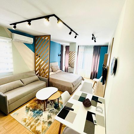 Blue Luxury Apartment Golem  Exterior foto