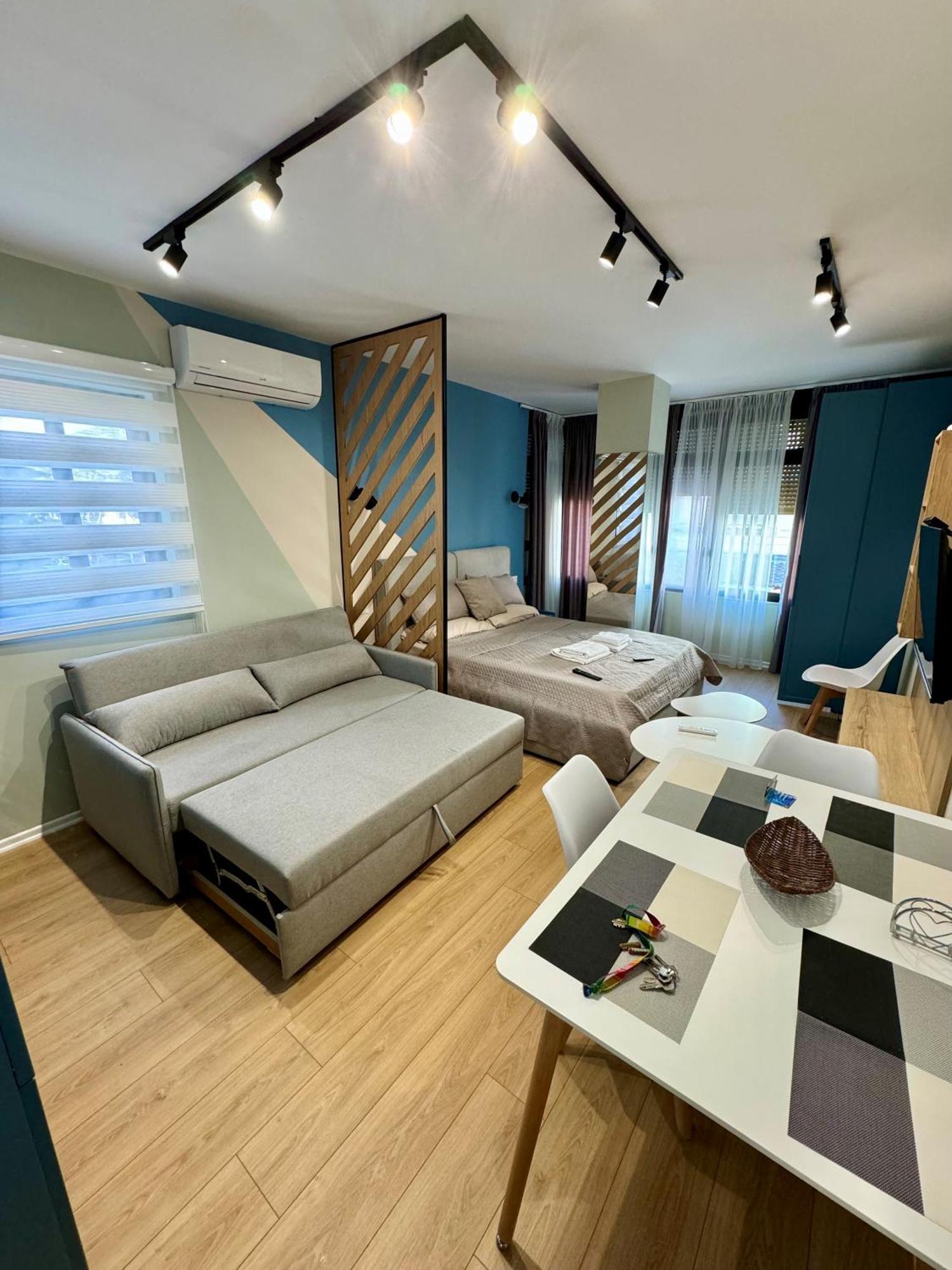Blue Luxury Apartment Golem  Exterior foto